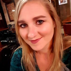 Meet your Posher, Nelly